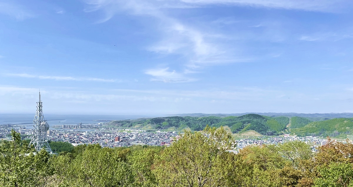 北海道日本海側の留萌市を拠点に、相続、売却、管理のご依頼、土地活用や売買のご相談を承ります。